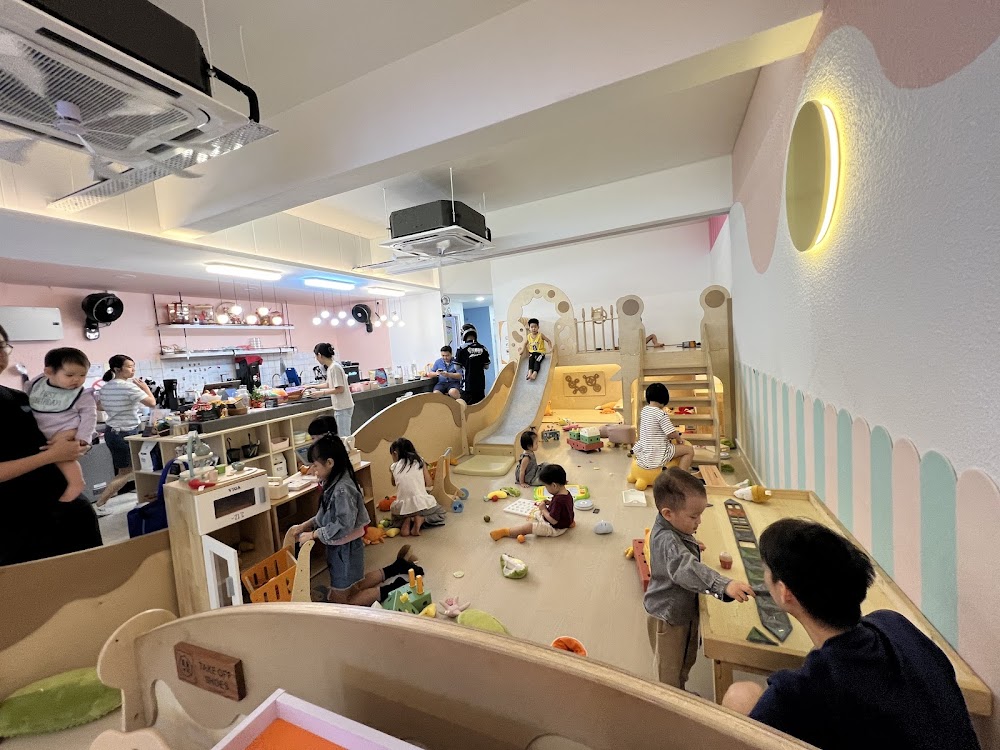 FYEN Plae Cafe