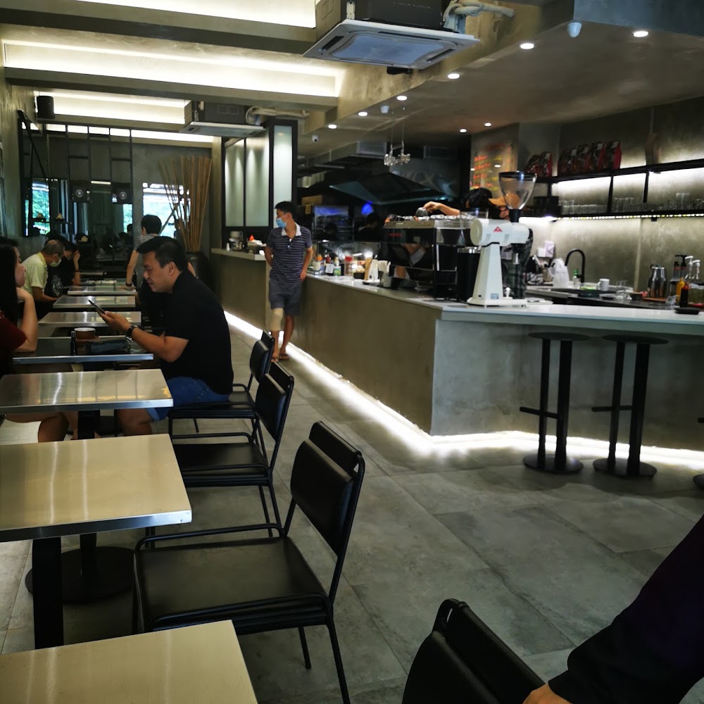 385F Cafe