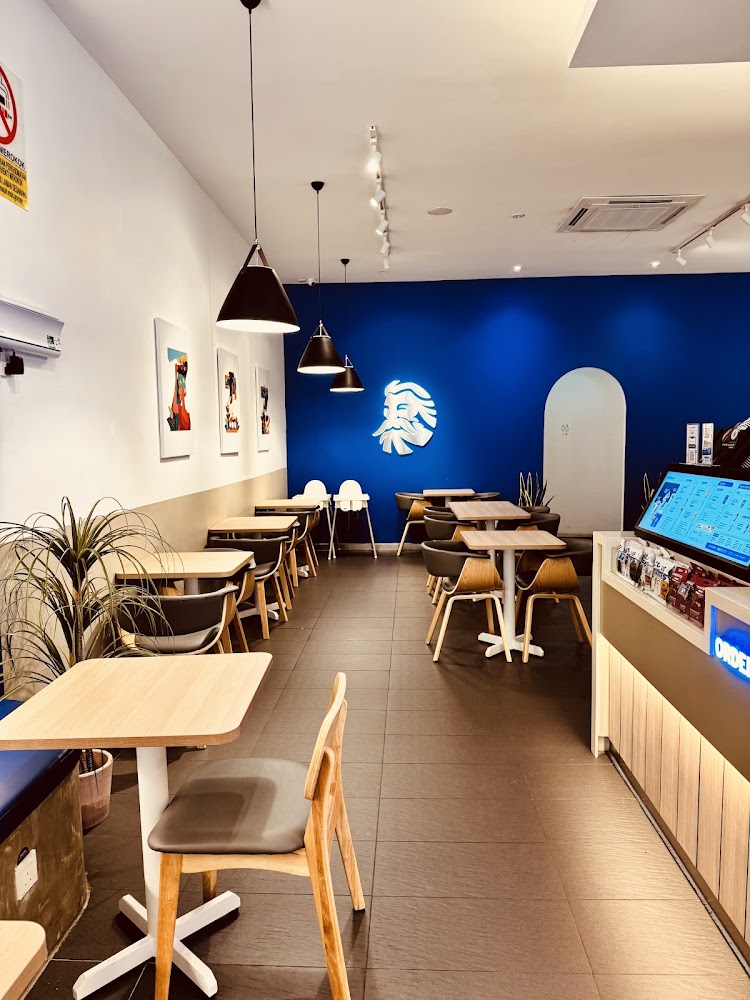 ZUS Signature - Taman Paramount, Petaling Jaya