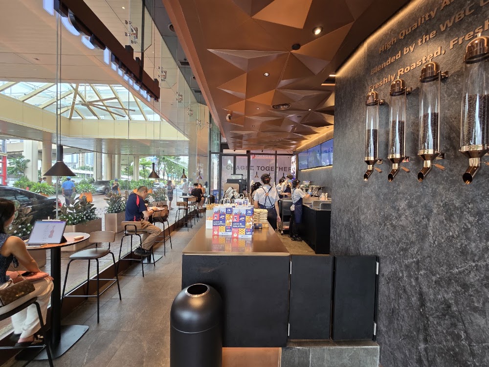 Luckin Coffee - Sunway Pyramid